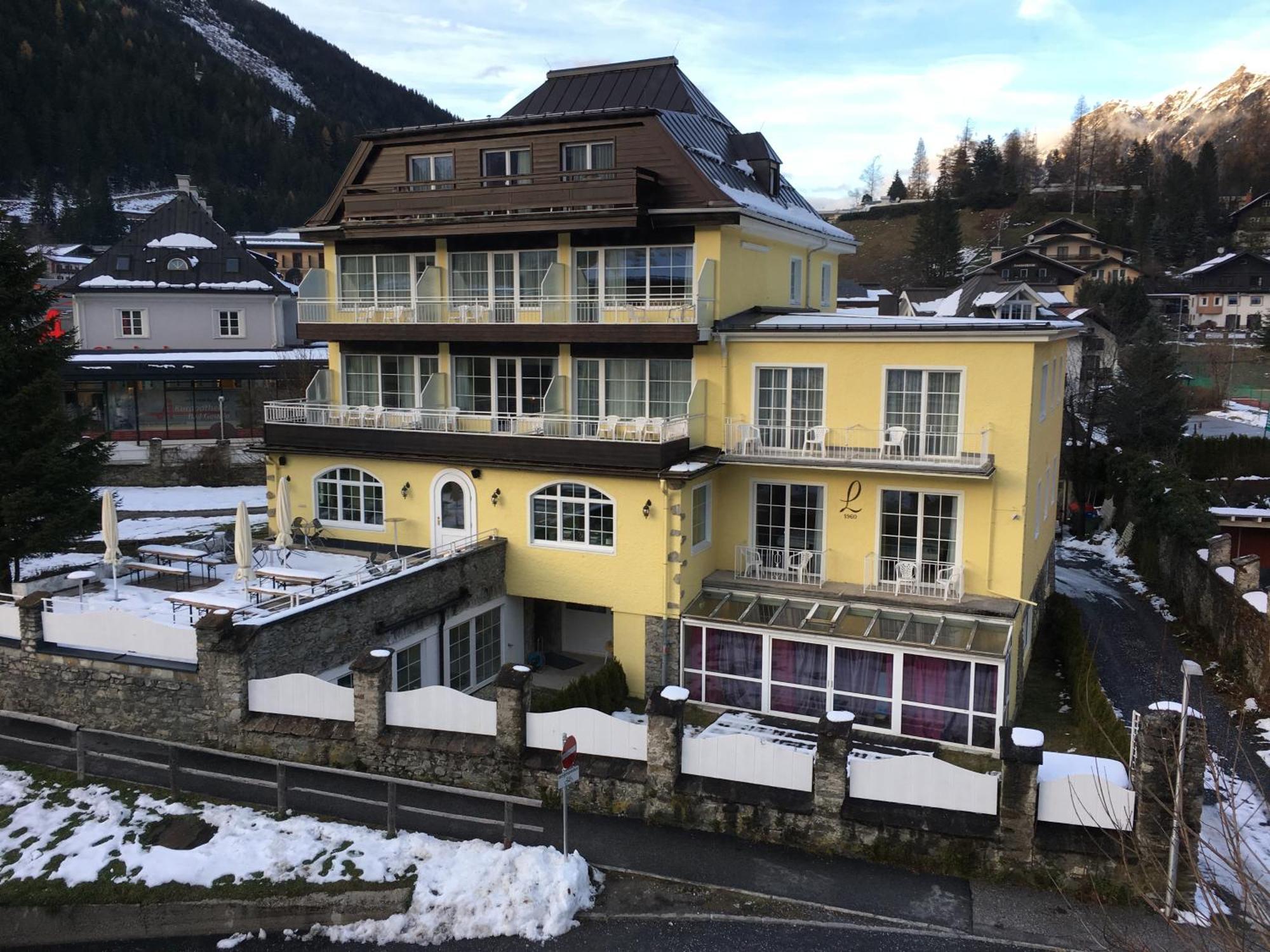 Hotel Lindenhof バードガシュタイン エクステリア 写真